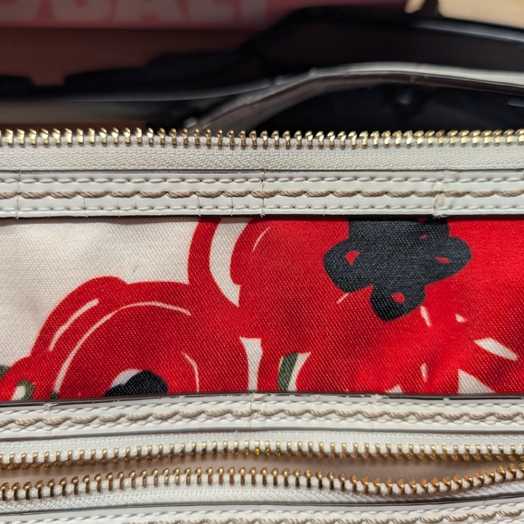 Coach Red Floral Shoulder Bag - Picture 4 of 8